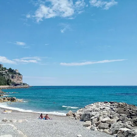 Aux Portes De Menton *